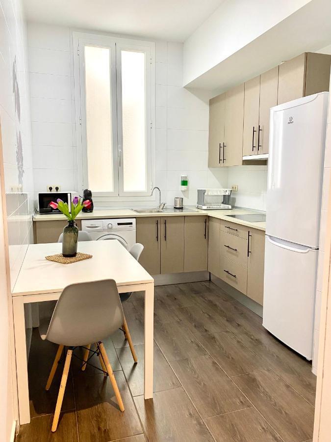 Apartamentos Fuencarral II Madrid Buitenkant foto