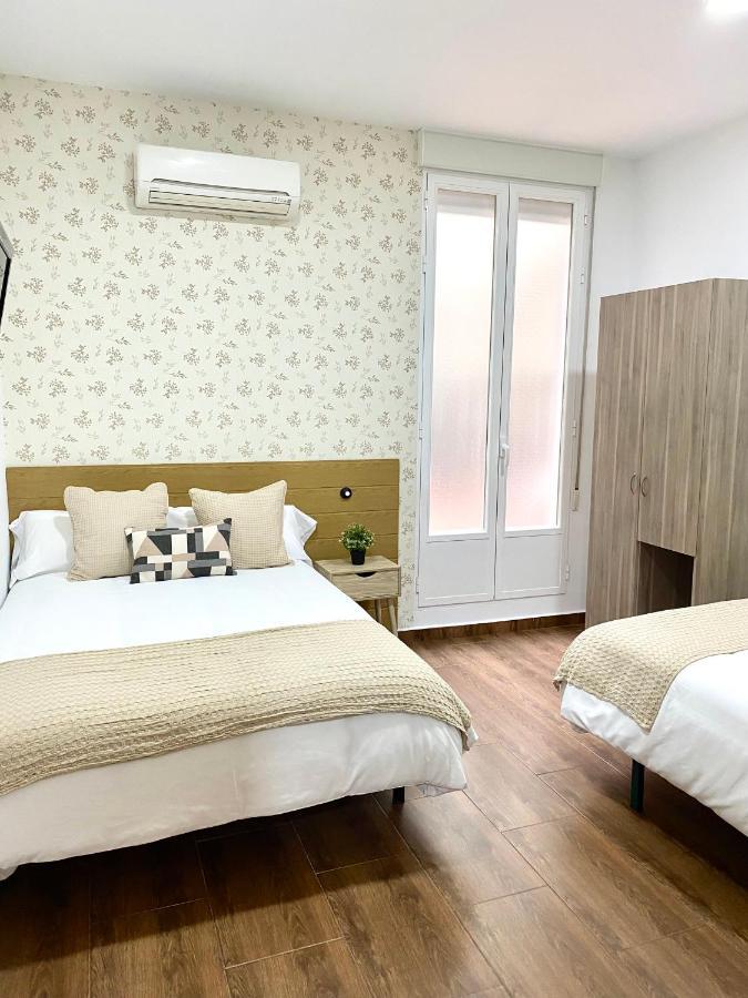 Apartamentos Fuencarral II Madrid Buitenkant foto