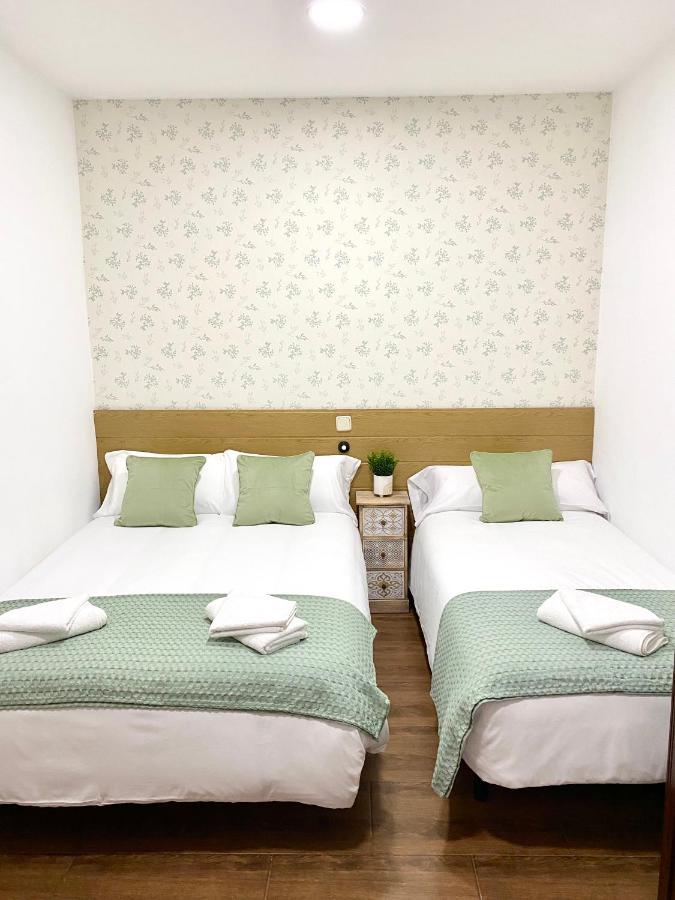 Apartamentos Fuencarral II Madrid Kamer foto